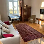 Appartement Schloss Lelkendorf, Hoppenrade