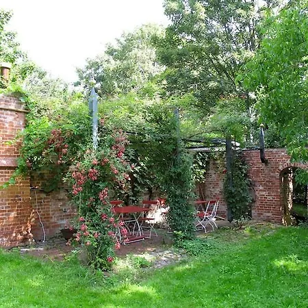 Schloss Lelkendorf, Hoppenrade Lelkendorf