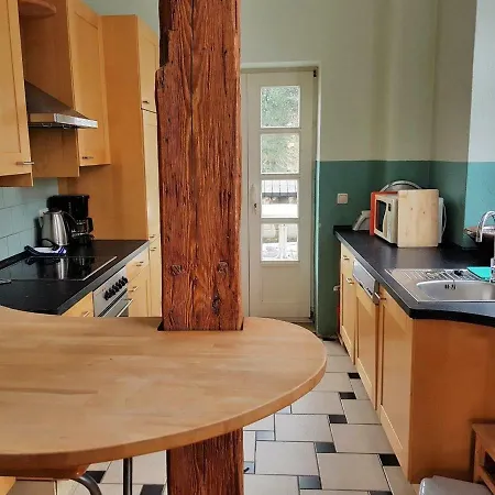 Schloss Lelkendorf, Hoppenrade Apartamento