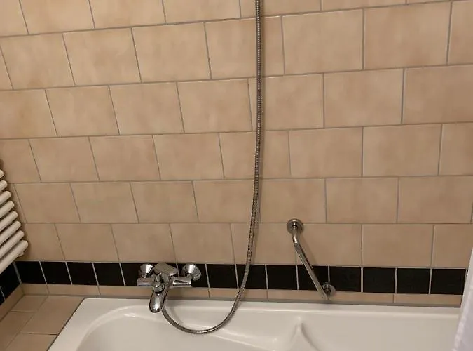 Апартаменты Schloss Lelkendorf, Hoppenrade